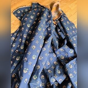 Floral Patterned Blue Fabric.  Damask!